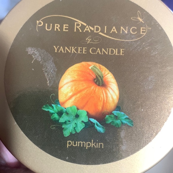 YANKEE CANDLE